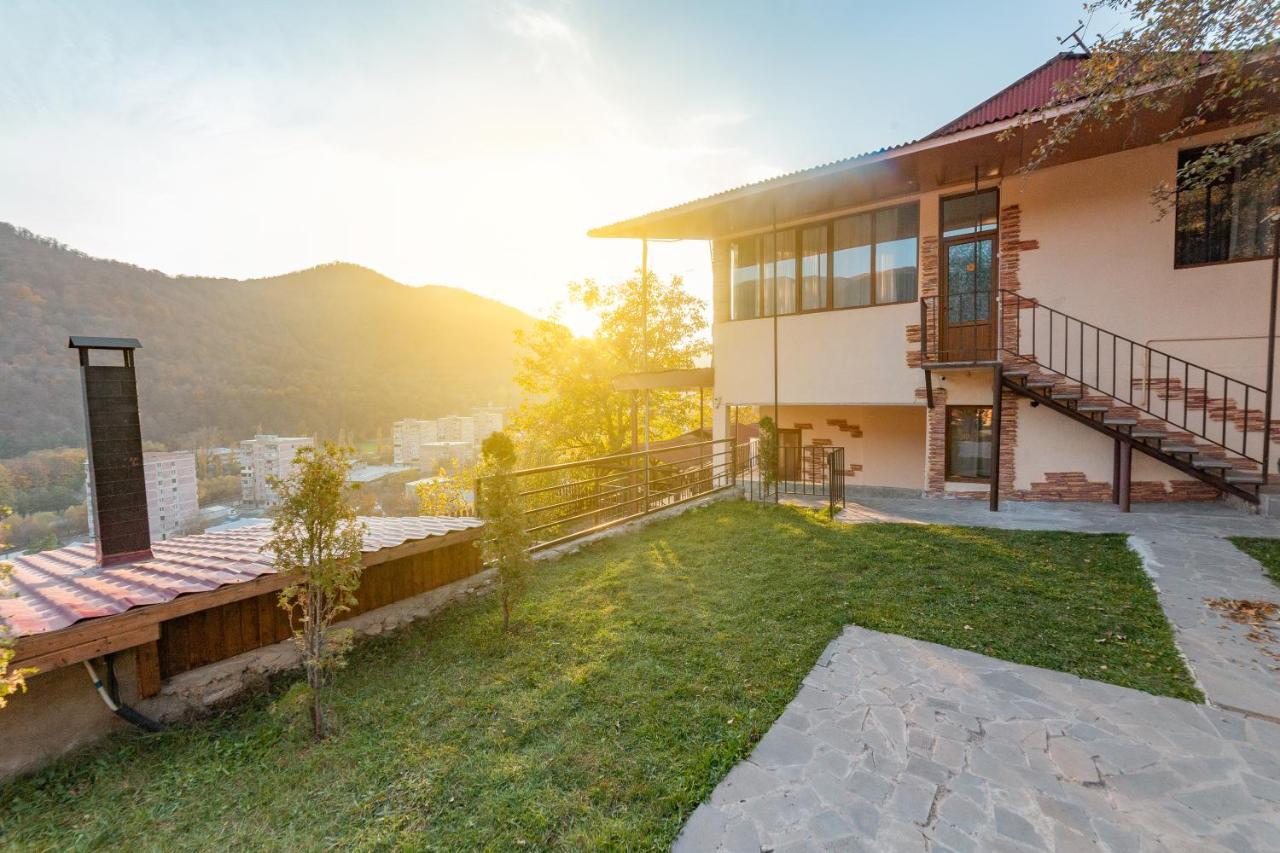 Popock Dilijan 1 Hotell Eksteriør bilde