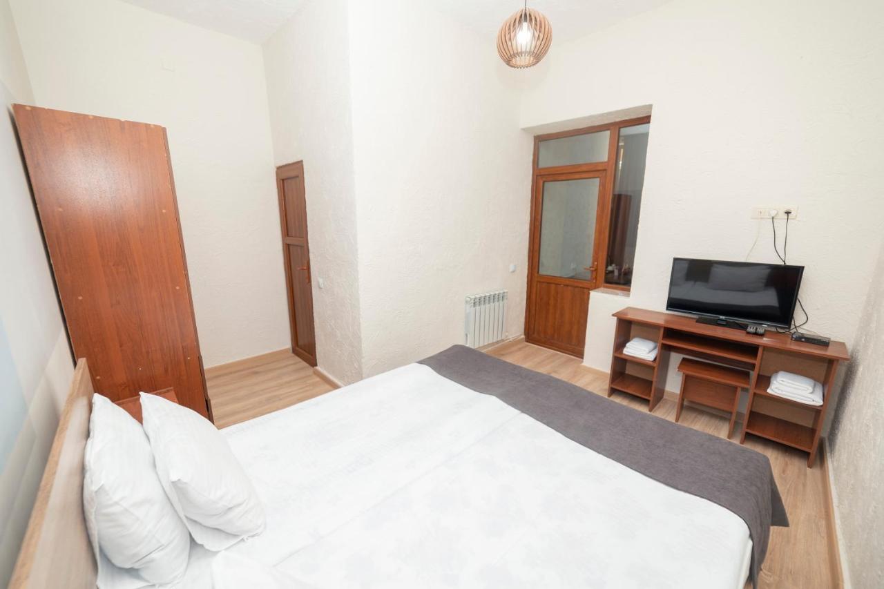 Popock Dilijan 1 Hotell Eksteriør bilde