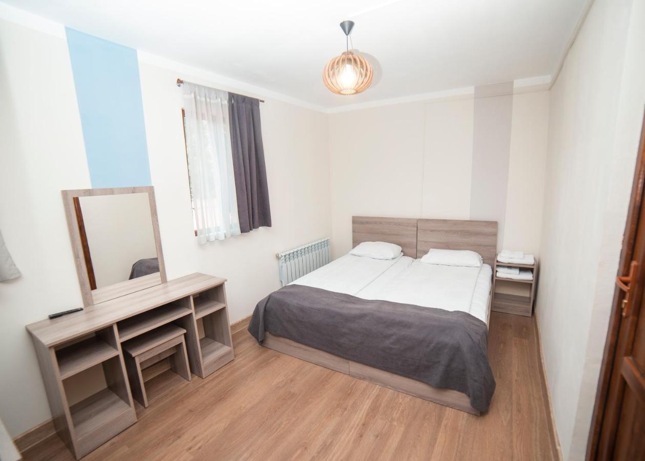 Popock Dilijan 1 Hotell Eksteriør bilde